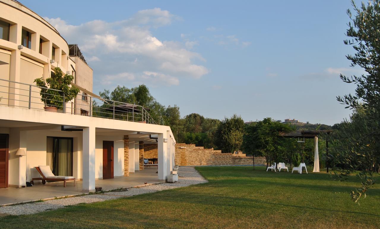 瓦洛-德拉卢卡尼亚Corbezzolo住宿加早餐旅馆 外观 照片