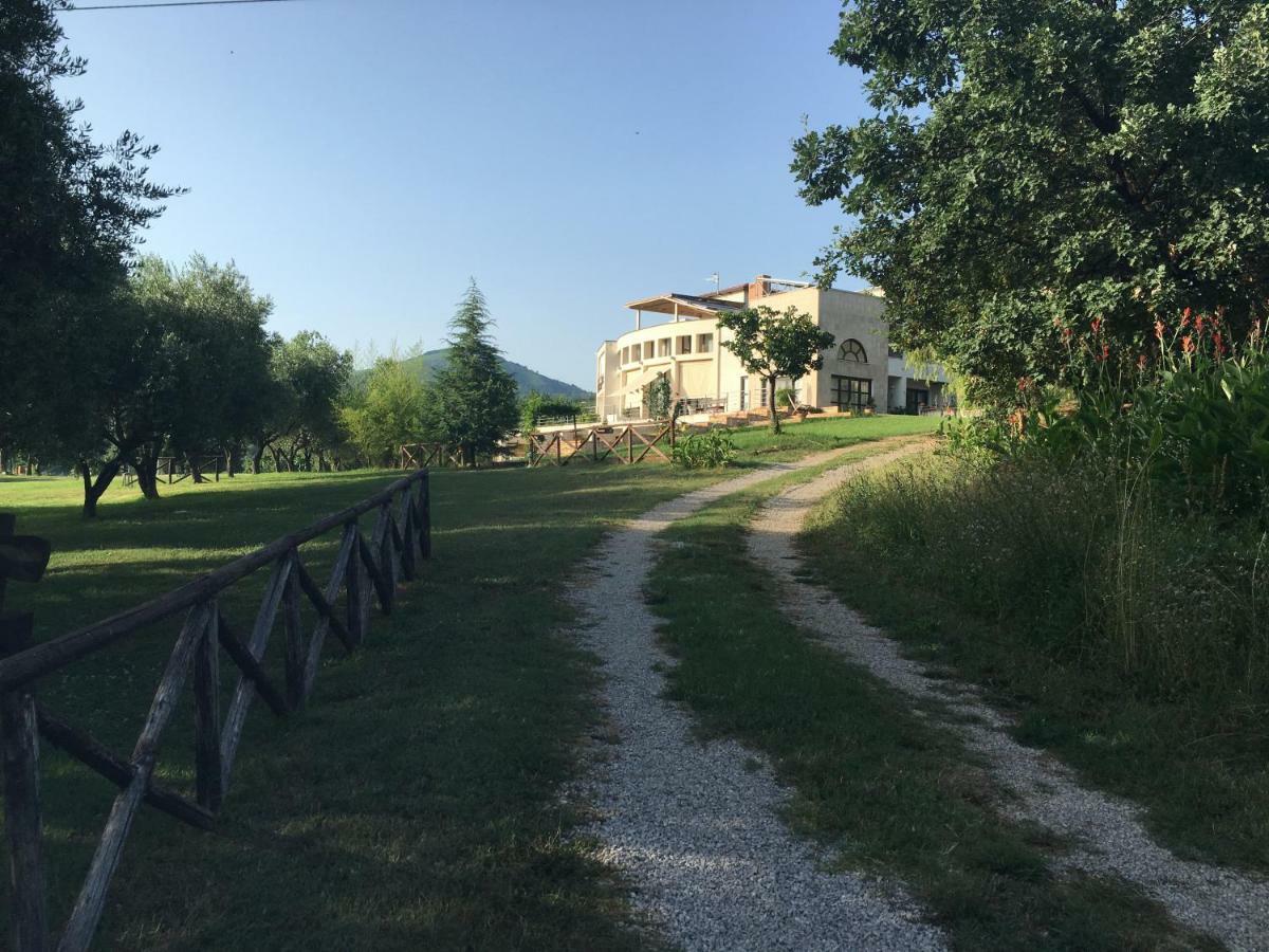 瓦洛-德拉卢卡尼亚Corbezzolo住宿加早餐旅馆 外观 照片